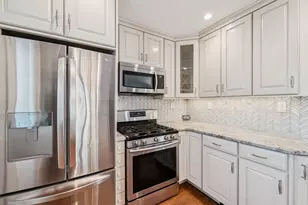 247 Woods Rd, North Babylon, NY 11703 - Photo 9