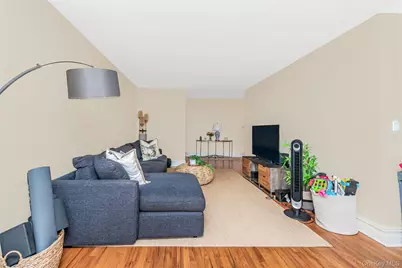 3201 Grand Concourse #2E, Bronx, NY 10468 - Photo 1