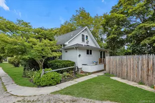 653 Main Rd, Aquebogue, NY 11931 - Photo 7