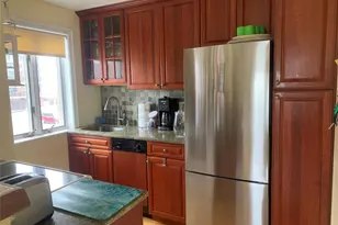 780 W Broadway, Long Beach, NY 11561 - Photo 9