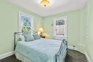 38 Cedar St, Stony Brook, NY 11790 - Photo 31