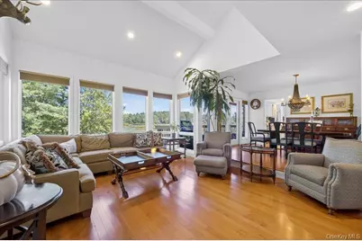 5 Surrey Street, Rock Hill, NY 12775 - Photo 9