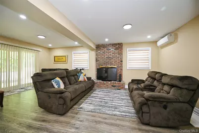 1061 Fordham Lane, Woodmere, NY 11598 - Photo 19