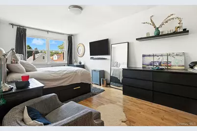 61-26 Booth Street, Rego Park, NY 11374 - Photo 5