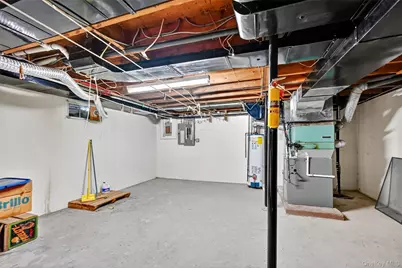 111 Apple Lane Drive, Middletown, NY 10940 - Photo 23