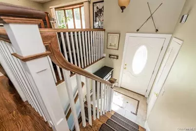 16 Maryanne Ave, Port Jefferson Station, NY 11776 - Photo 11