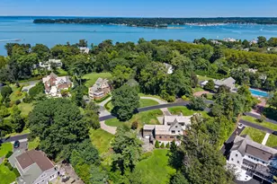 32 Wildwood Dr, Great Neck, NY 11024 - Photo 45