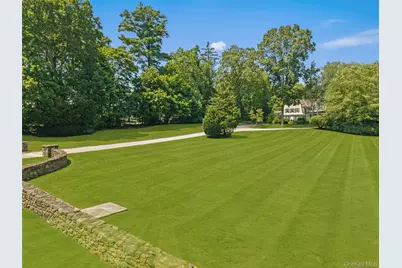 65 Garden Road, Scarsdale, NY 10583 - Photo 5