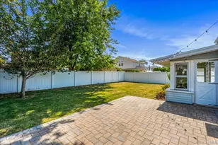 361 Evans Ave, Oceanside, NY 11572 - Photo 25