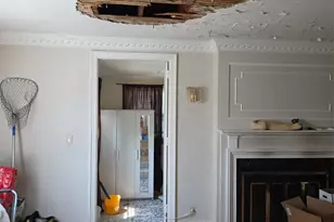 52-05 Robinson St, Flushing, NY 11335 - Photo 3