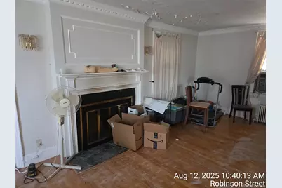 52-05 Robinson St, Flushing, NY 11335 - Photo 15