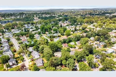 101 Cresthill Road, Yonkers, NY 10710 - Photo 31