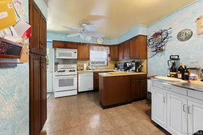 101 Cresthill Road, Yonkers, NY 10710 - Photo 11