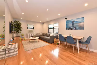 219-37 75th Avenue #160A2, Oakland Gardens, NY 11364 - Photo 5