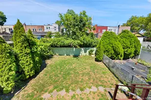 959 E 220th St, Bronx, NY 10469 - Photo 13