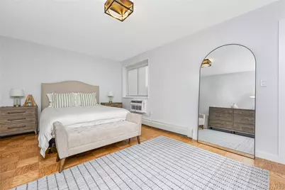 101 Clinton Avenue #1A, Mineola, NY 11501 - Photo 17