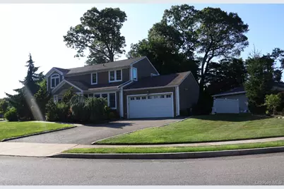 35 Moss Lane, Jericho, NY 11753 - Photo 33