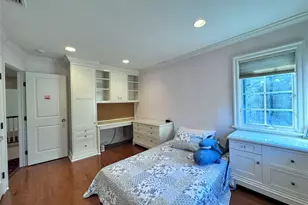 35 Moss Ln, Jericho, NY 11753 - Photo 29