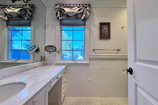 35 Moss Ln, Jericho, NY 11753 - Photo 21