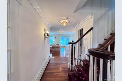 35 Moss Lane, Jericho, NY 11753 - Photo 17