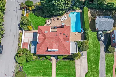 399 Ocean Avenue, Massapequa, NY 11758 - Photo 43