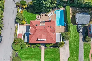 399 Ocean Ave, Massapequa, NY 11758 - Photo 43