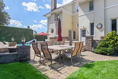 399 Ocean Avenue, Massapequa, NY 11758 - Photo 29