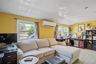 9 Rugby Road, Massapequa, NY 11758 - Photo 17