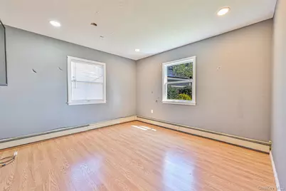 19 Griddle Lane, Levittown, NY 11756 - Photo 7