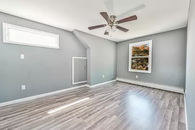 19 Griddle Lane, Levittown, NY 11756 - Photo 11