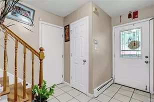 120 Avenue C, Holbrook, NY 11741 - Photo 5