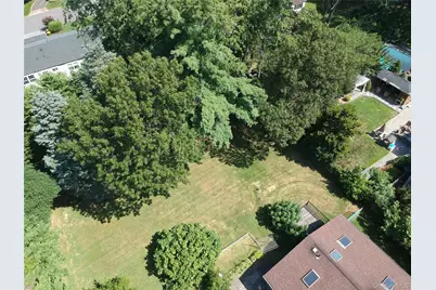 42 Lauren Avenue, Dix Hills, NY 11746 - Photo 35