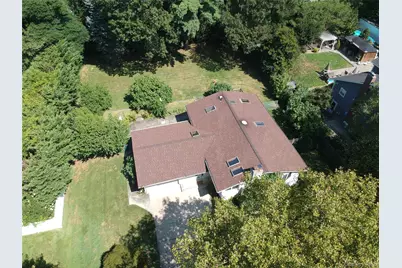 42 Lauren Avenue, Dix Hills, NY 11746 - Photo 3