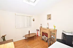 42 Lauren Ave, Dix Hills, NY 11746 - Photo 21