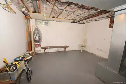 42 Lauren Avenue, Dix Hills, NY 11746 - Photo 27