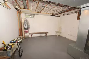 42 Lauren Ave, Dix Hills, NY 11746 - Photo 27