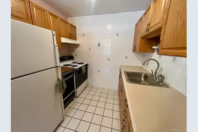 268A Berwick Court #268A, Ridge, NY 11961 - Photo 5