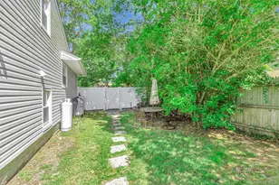 36 Happy Acres Dr, Shirley, NY 11967 - Photo 27