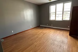 141-08 Rockaway Blvd, Jamaica, NY 11436 - Photo 11