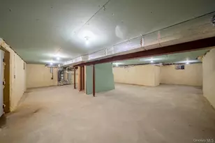 12 Hoover Ln, Bethpage, NY 11714 - Photo 33