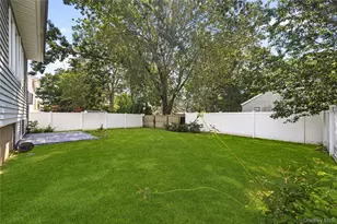 60 Lafayette St, Huntington, NY 11743 - Photo 27