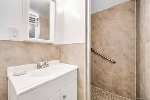 159-15 89th St, Howard Beach, NY 11414 - Photo 21