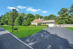 75 White Pine Way, Medford, NY 11763 - Photo 7