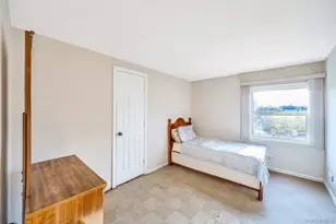 75 White Pine Way, Medford, NY 11763 - Photo 29