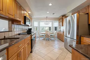 18 Lloyd Ln, Nesconset, NY 11767 - Photo 5