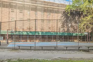 1540 Unionport Rd, Bronx, NY 10462 - Photo 15