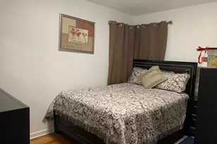 217-05 104th Ave, Queens Village, NY 11429 - Photo 27