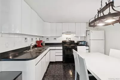 12 Clarkson Drive, Farmingville, NY 11738 - Photo 13