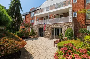 120 Morris Ave, Rockville Centre, NY 11570 - Photo 3