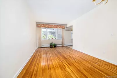 120 Morris Avenue #A19, Rockville Centre, NY 11570 - Photo 7